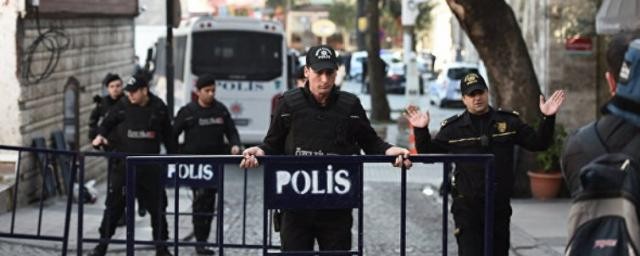 В Турции обезврежено взрывное устройство, установленное вблизи правительственного здания - ảnh 1